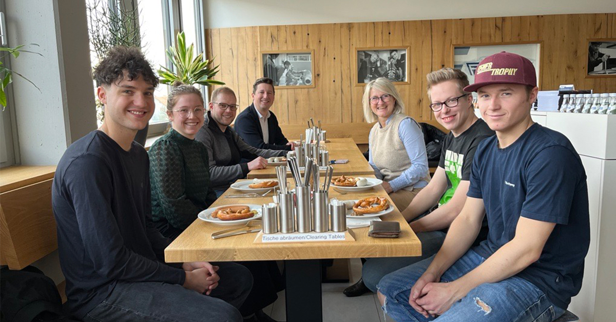 2024-ausbildungsende-titelbild