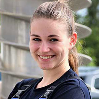 verena-grinzinger Vanessa Grinzinger ist Auszubildende zur Industriemechanikerin bei Flottweg SE