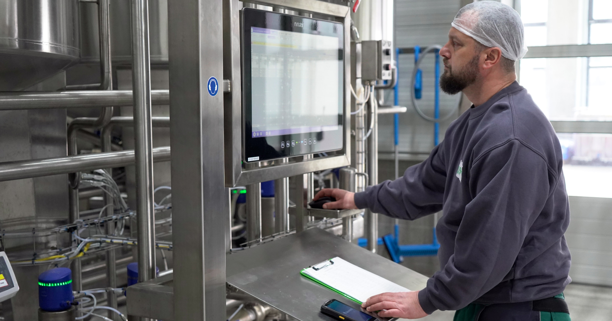 La production de boissons à base d'avoine nécessite la mise en place de contrôles précis.