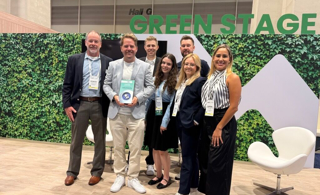The Flottweg Team with this years Sustainable Booth Award