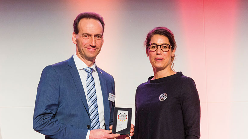 Flottweg wins the "German Excellence Award 2019" in the category "B2B Products" exzellenz-preis-min_18