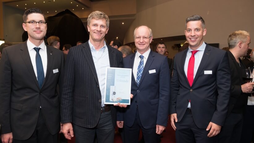Les douze entreprises participantes ont reçu un certificat de nomination. innovationspreis_23